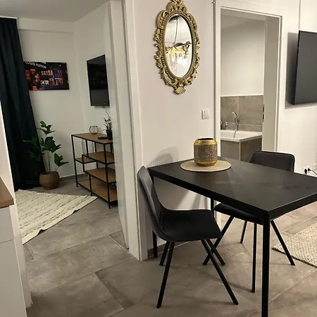 Stilvolles Naehe Messe Duesseldorf In Sued Apartment *