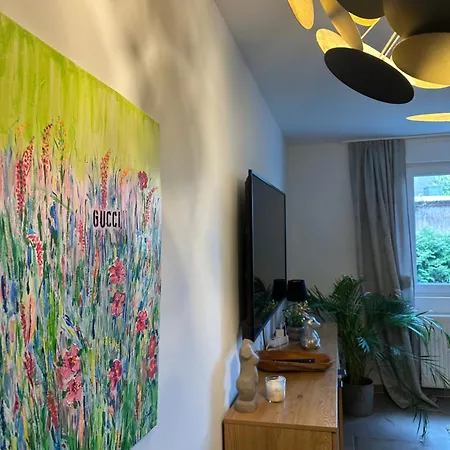 Stilvolles Naehe Messe Duesseldorf In Sued Apartment