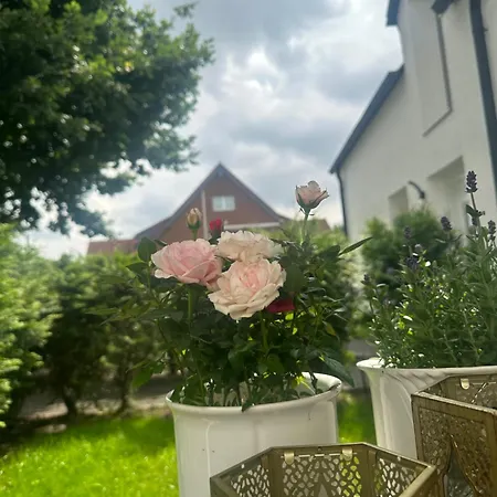 Stilvolles Naehe Messe Duesseldorf In Sued *