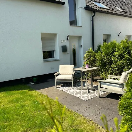 Stilvolles Nähe Messe Düsseldorf In Süd *