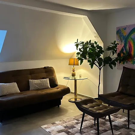 Stilvolles Naehe Messe Duesseldorf In Sued Apartamento Duisburgo