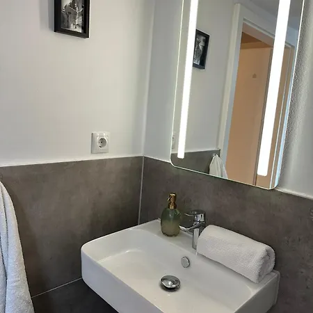 Stilvolles Naehe Messe Duesseldorf In Sued *