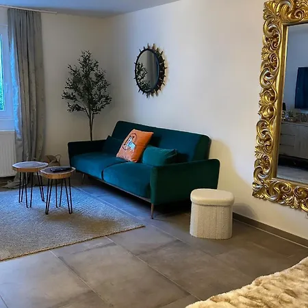 Stilvolles Naehe Messe Duesseldorf In Sued * Duisburg