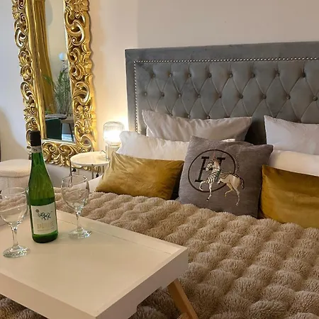 Apartamento Stilvolles Naehe Messe Duesseldorf In Sued Duisburgo