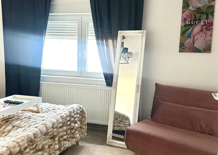 Stilvolles Naehe Messe Duesseldorf In Sued Lägenhet *